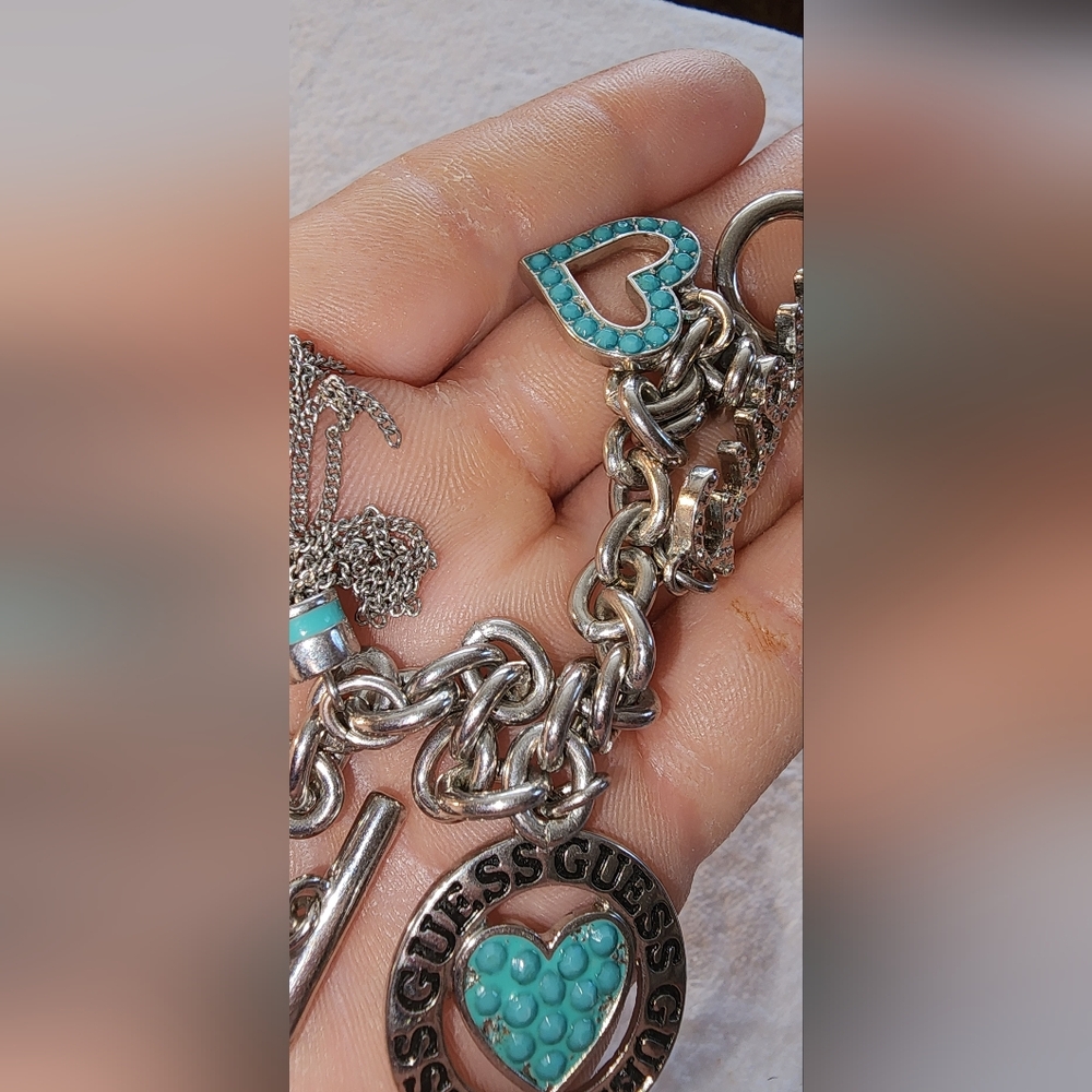 GUESS Silver-Tone Turquoise Heart & Charm Toggle Bracelet - Picture 10 of 11